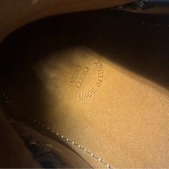 Gucci Brown and Green Leather Loafers with Signature Stripe - Picture 11 of 12